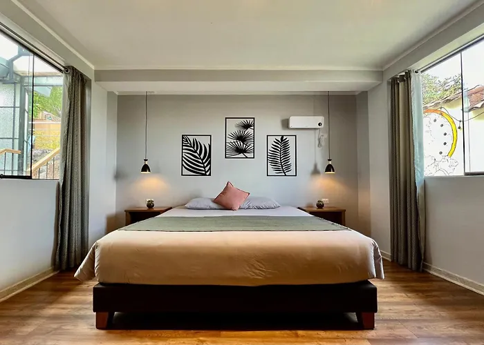Casa Encuentro San Blas Hotel